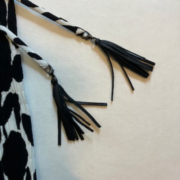 MaxMara black and white floral skirt Size 8 - Picture 4 of 5